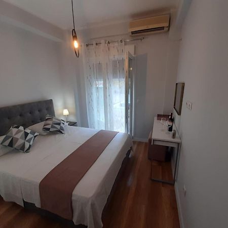 Σπιτι Ιδανικο Για 4 Ατομα Στον Αγ. Νικολαο Αττικησ Apartman Athén Kültér fotó